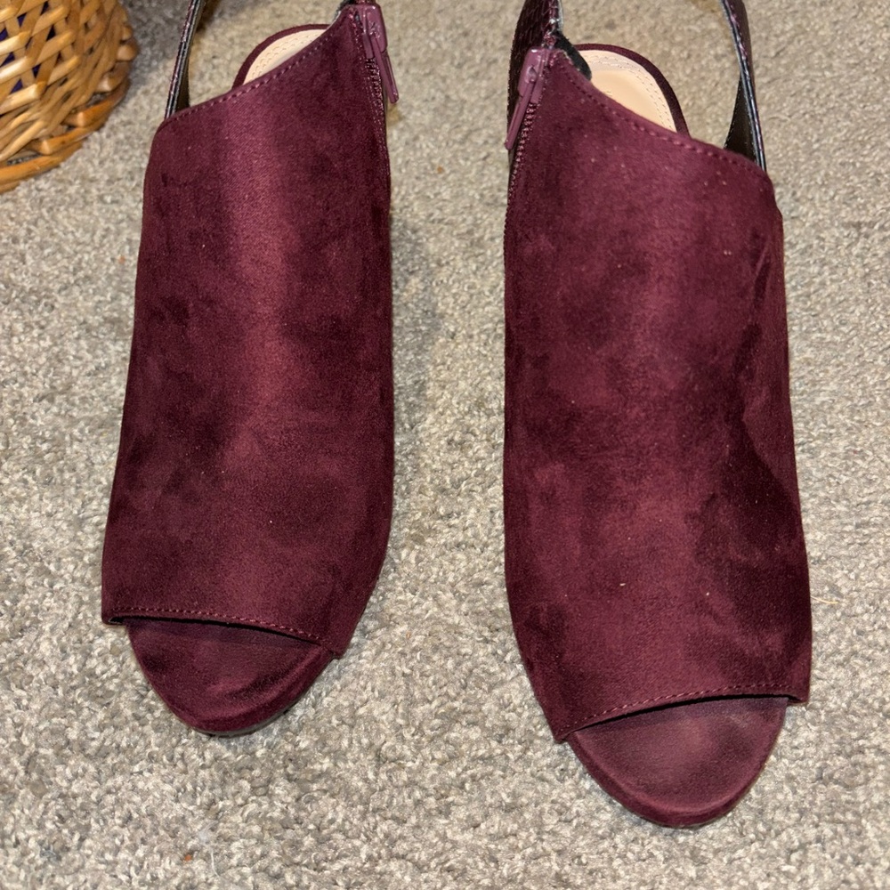 Kelly & Katie Burgundy Suede Mules